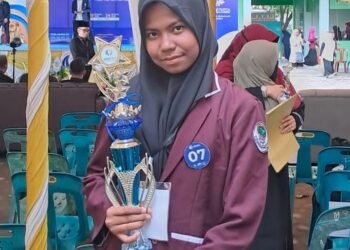Nurmahlia, Santri Berprestasi Al Zahrah yang Ingin Go Internasional