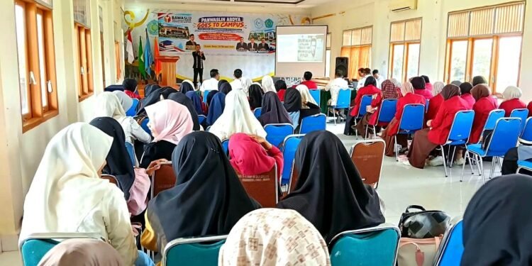 Panwaslih Abdya Goes to Campus: Gen Z Diajak Jadi Pelopor Demokrasi Berintegritas
