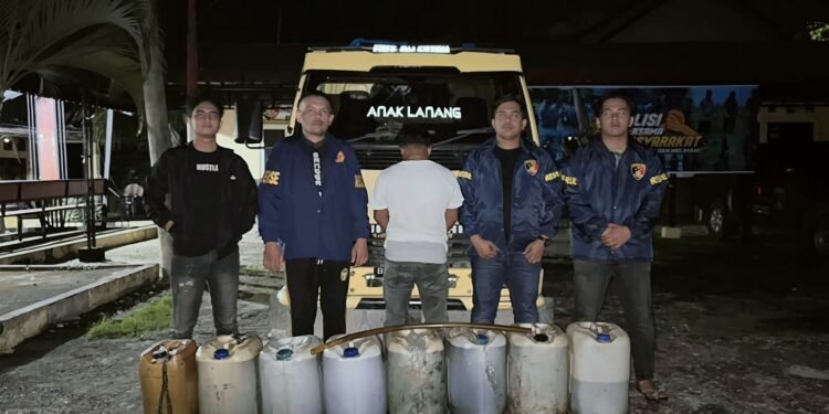 Sat Reskrim Polres Abdya Amankan Penimbun 240 Liter Solar Subsidi di Babahrot