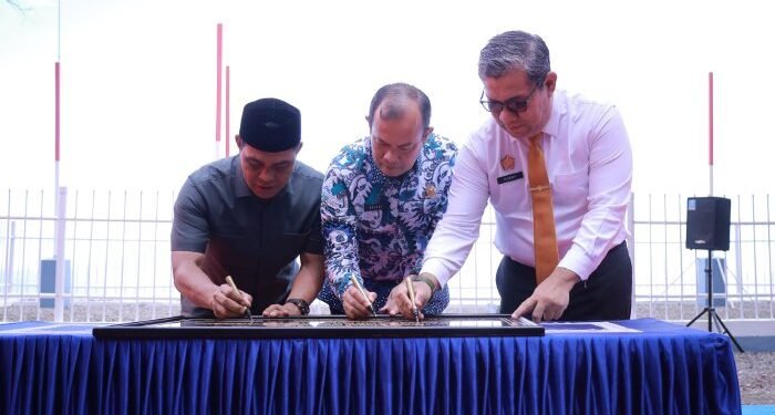 Bupati Aceh Besar Resmikan HF Radar Array