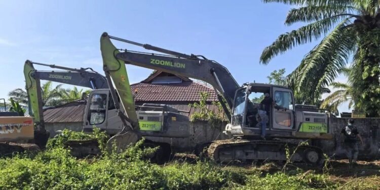 Polda Gerebek Tambang Emas Ilegal di Nagan, Tangkap 8 Orang dan Sita 2 Ekskavator