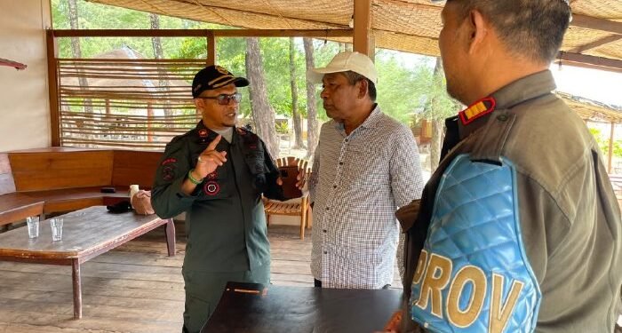 Satpol PP dan WH Aceh Besar Lakukan Pengawasan di Pantai Lhoknga